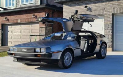 1981 DeLorean DMC-12 2DR