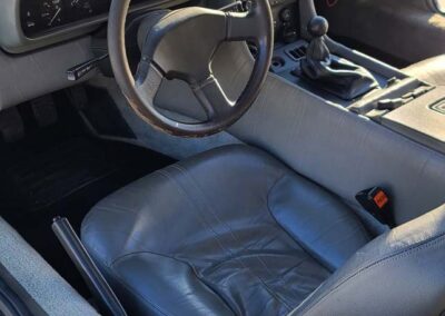 1981 DeLorean DMC-12 2DR