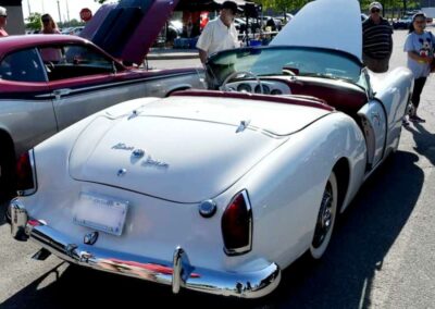 1954 Kaiser Darrin model 161