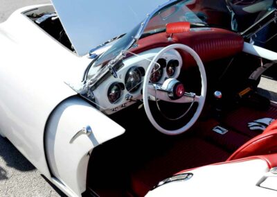 1954 Kaiser Darrin model 161